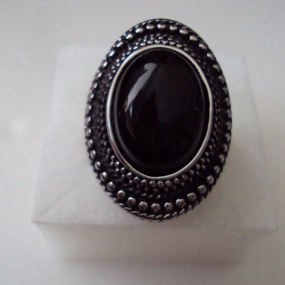 New agate ring size  12.5  POS118